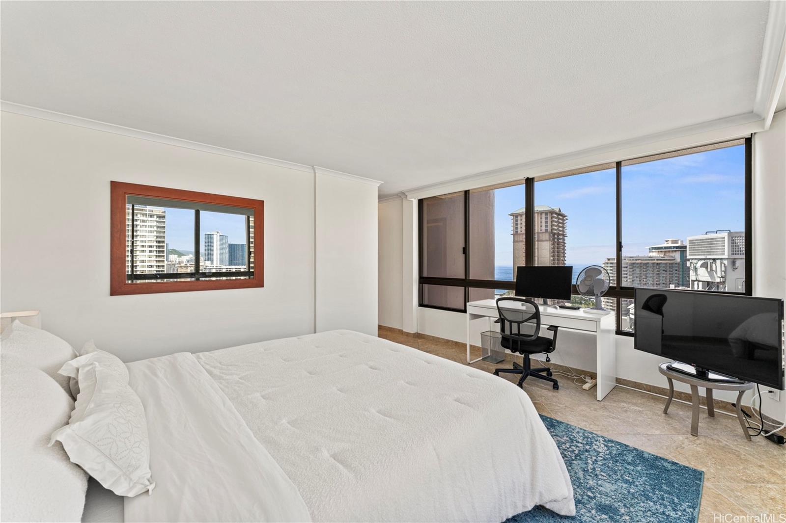 Canterbury Pl condo # 29A, Honolulu, Hawaii - photo 14 of 23