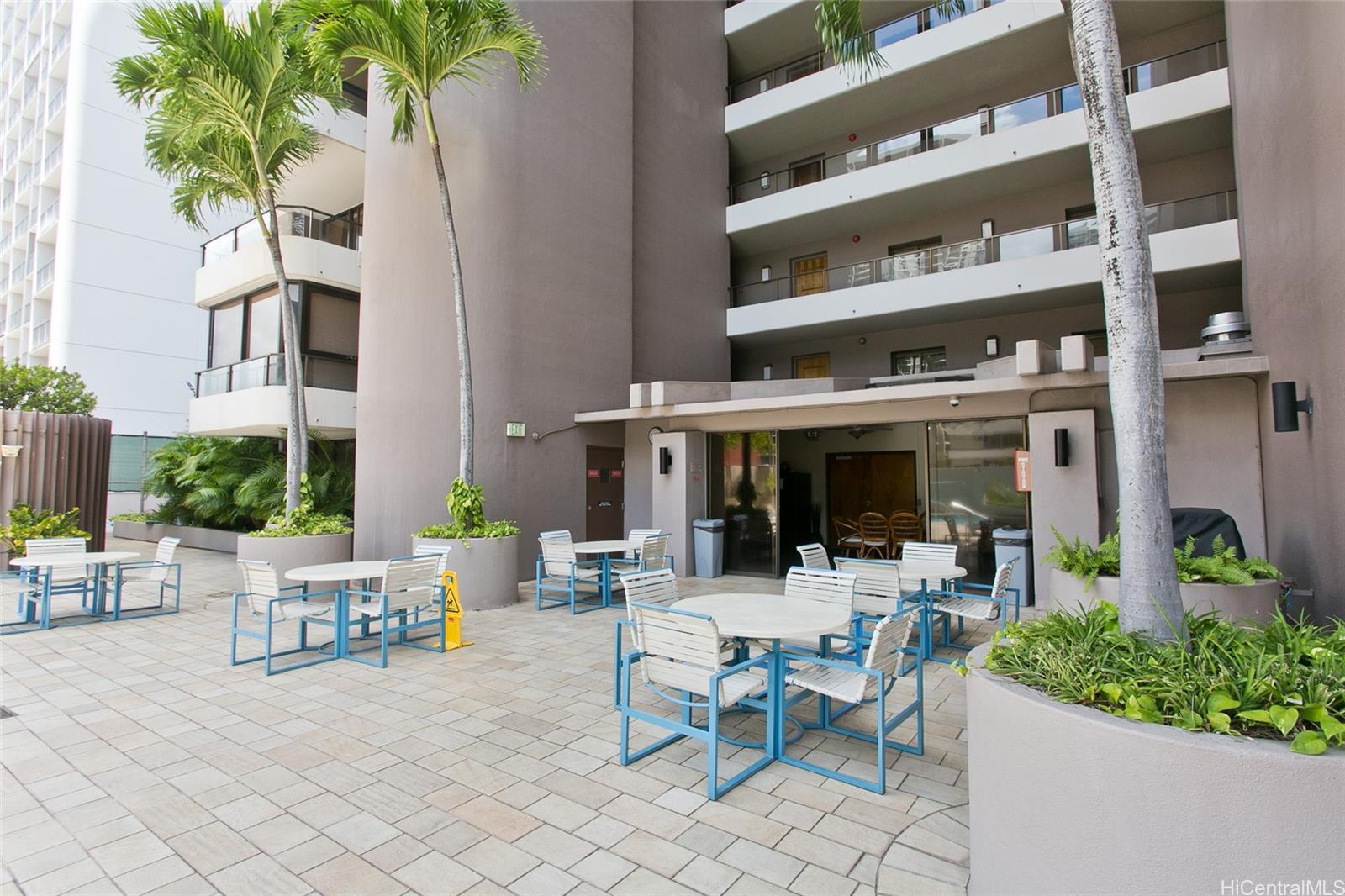Canterbury Pl condo # 29D, Honolulu, Hawaii - photo 19 of 20