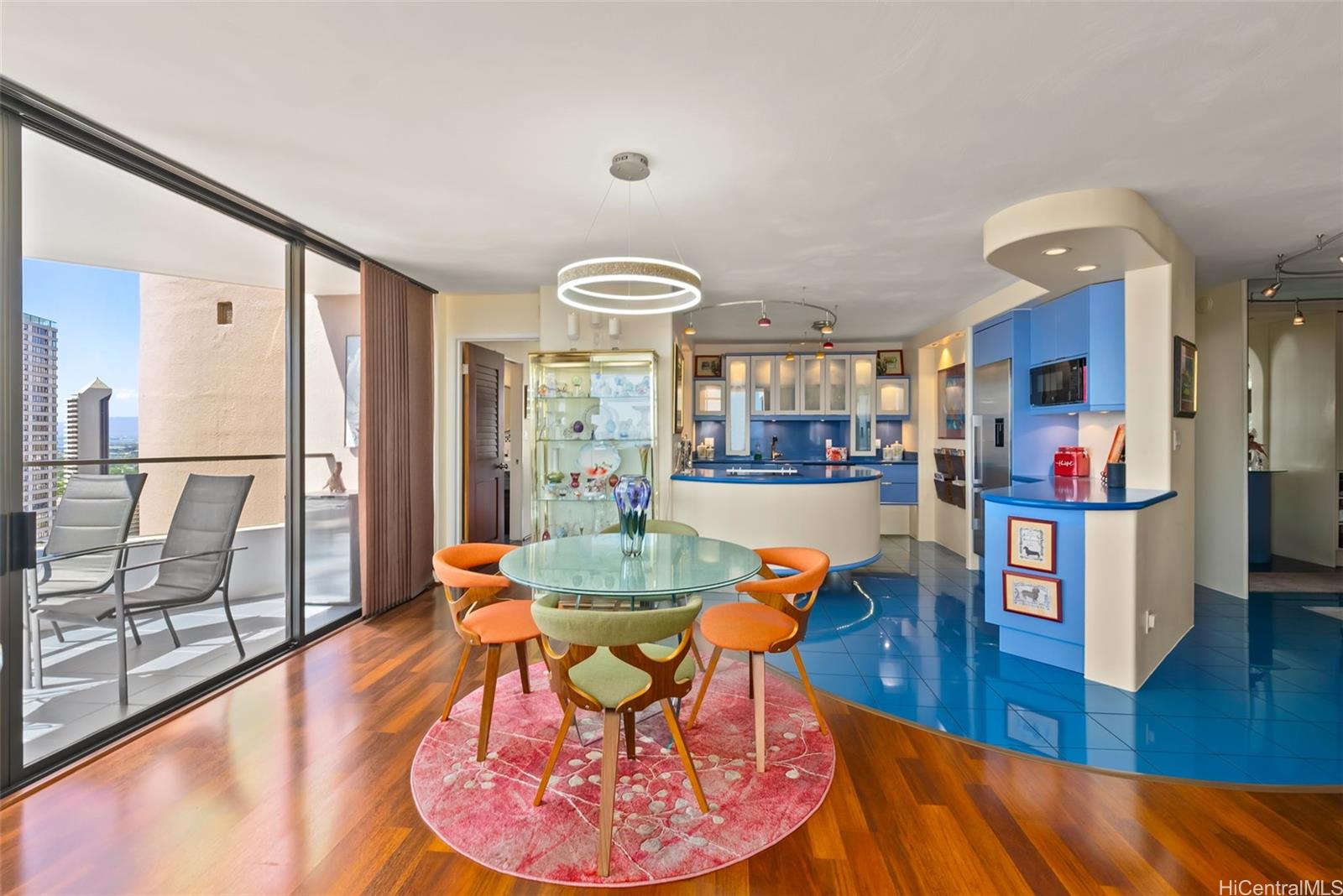 Canterbury Pl condo # 32A, Honolulu, Hawaii - photo 8 of 18