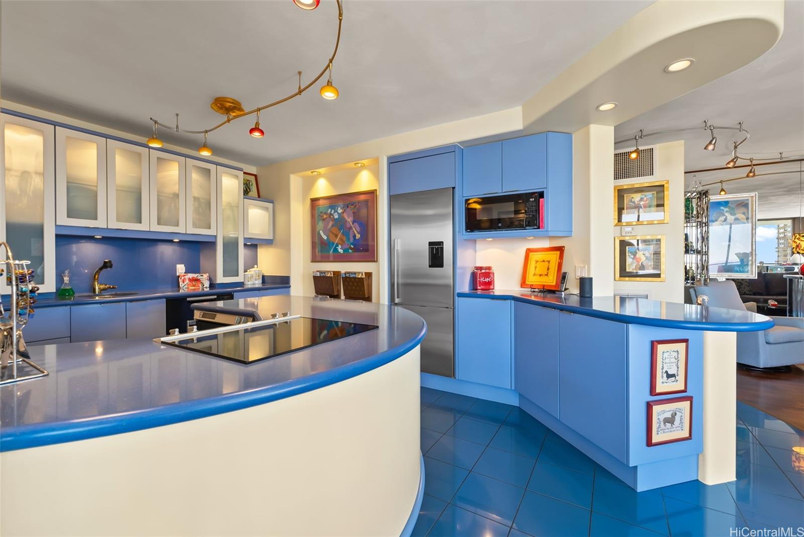 Canterbury Pl condo # 32A, Honolulu, Hawaii - photo 9 of 18