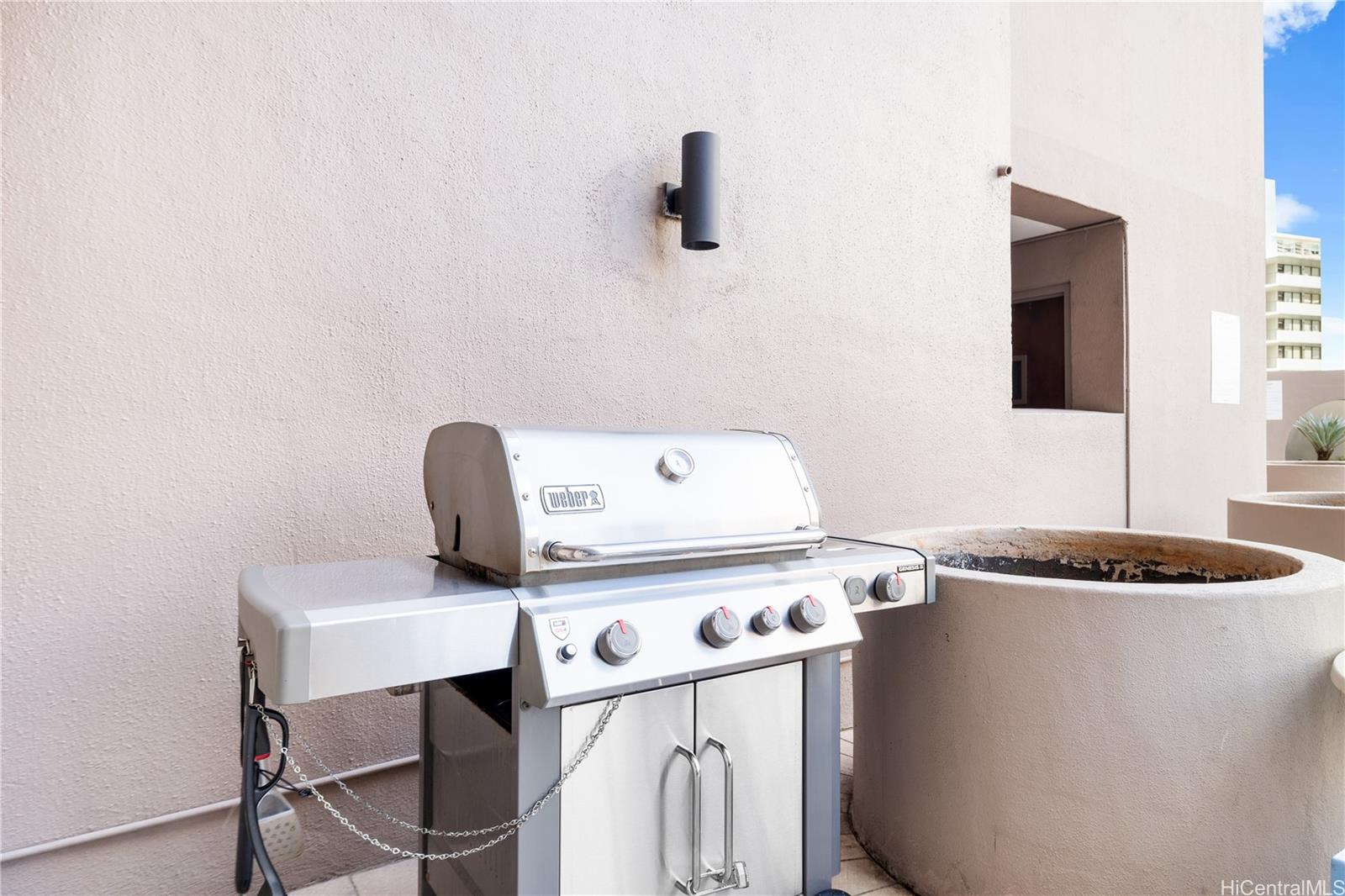 1910 Ala Moana Blvd Honolulu - Rental - photo 22 of 24