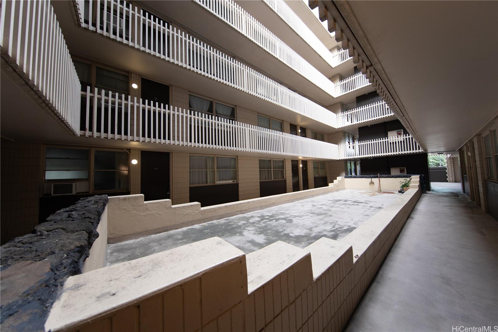 Kalakauan condo # 209, Honolulu, Hawaii - photo 17 of 21