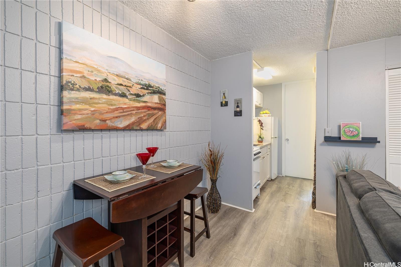 Kalakauan condo # 406, Honolulu, Hawaii - photo 4 of 18