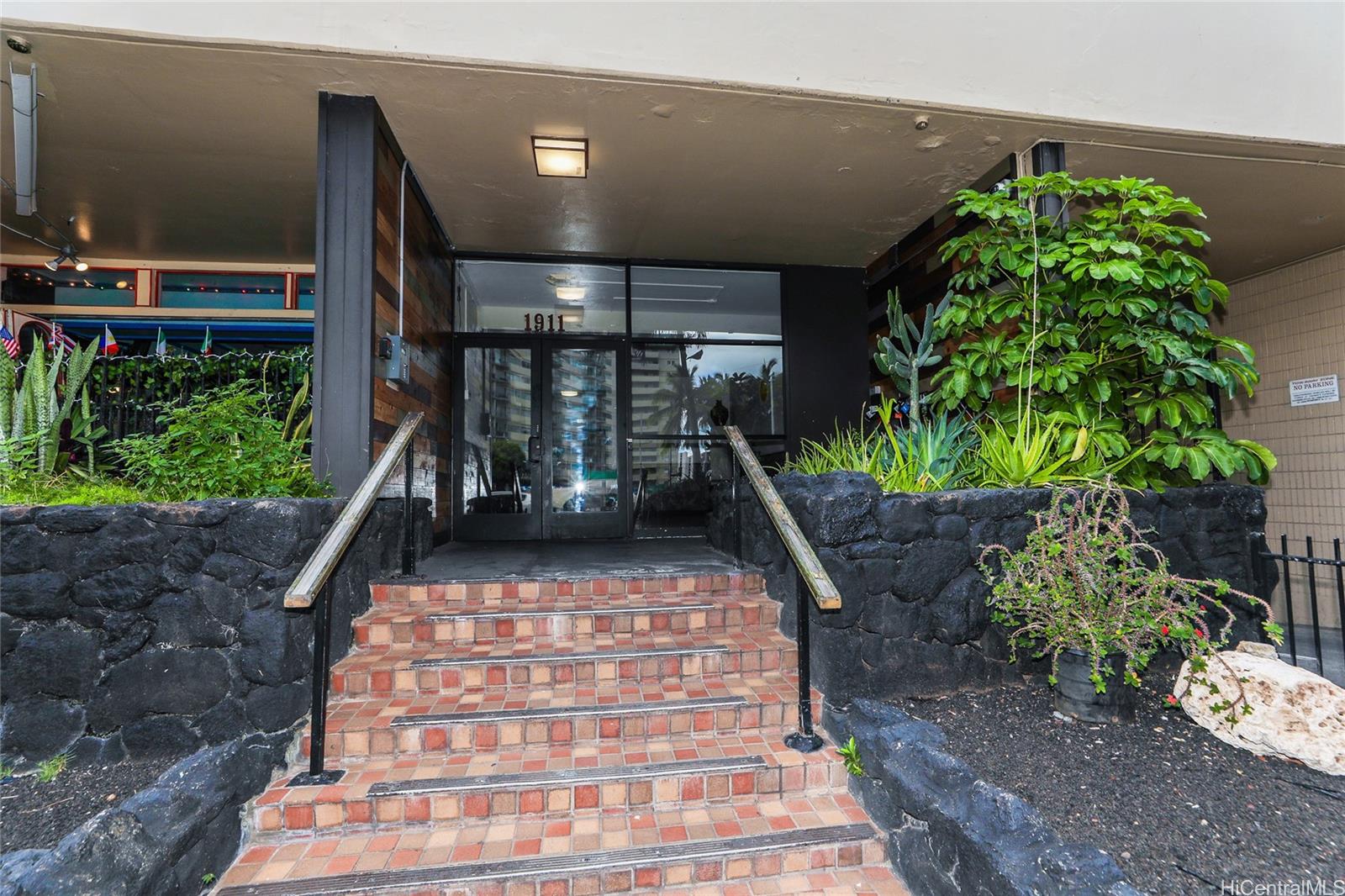 Kalakauan condo # 503, Honolulu, Hawaii - photo 18 of 19