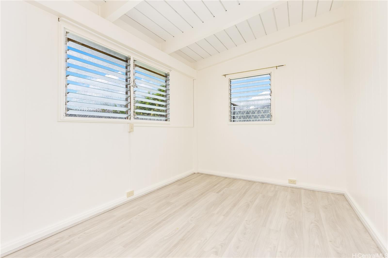 1912  Hoolehua St Pearl City-upper, PearlCity home - photo 14 of 23