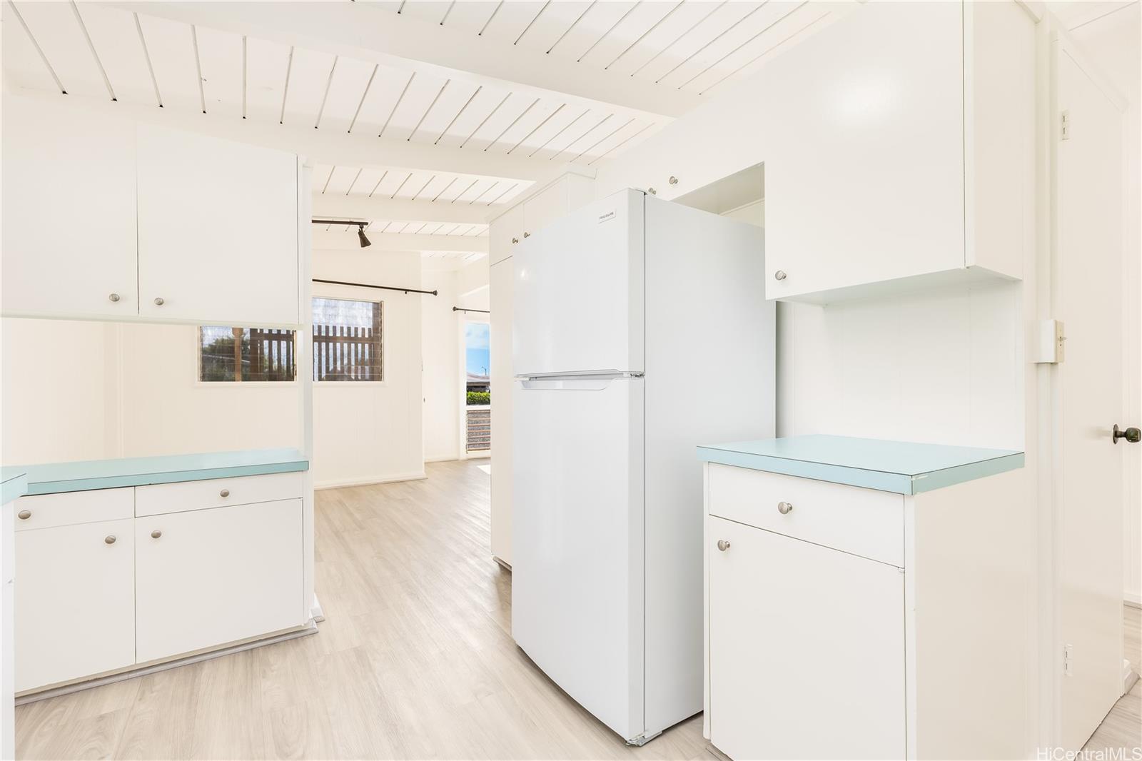 1912  Hoolehua St Pearl City-upper, PearlCity home - photo 22 of 23