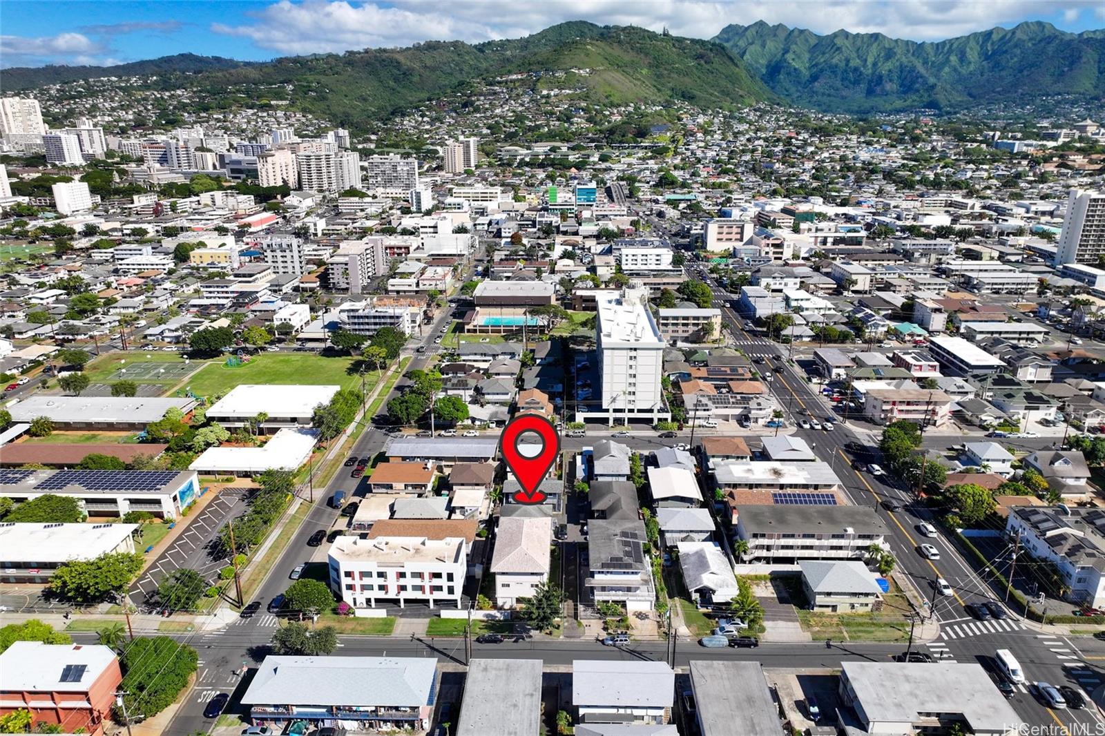 1914 Fern St Honolulu - Multi-family - photo 14 of 16