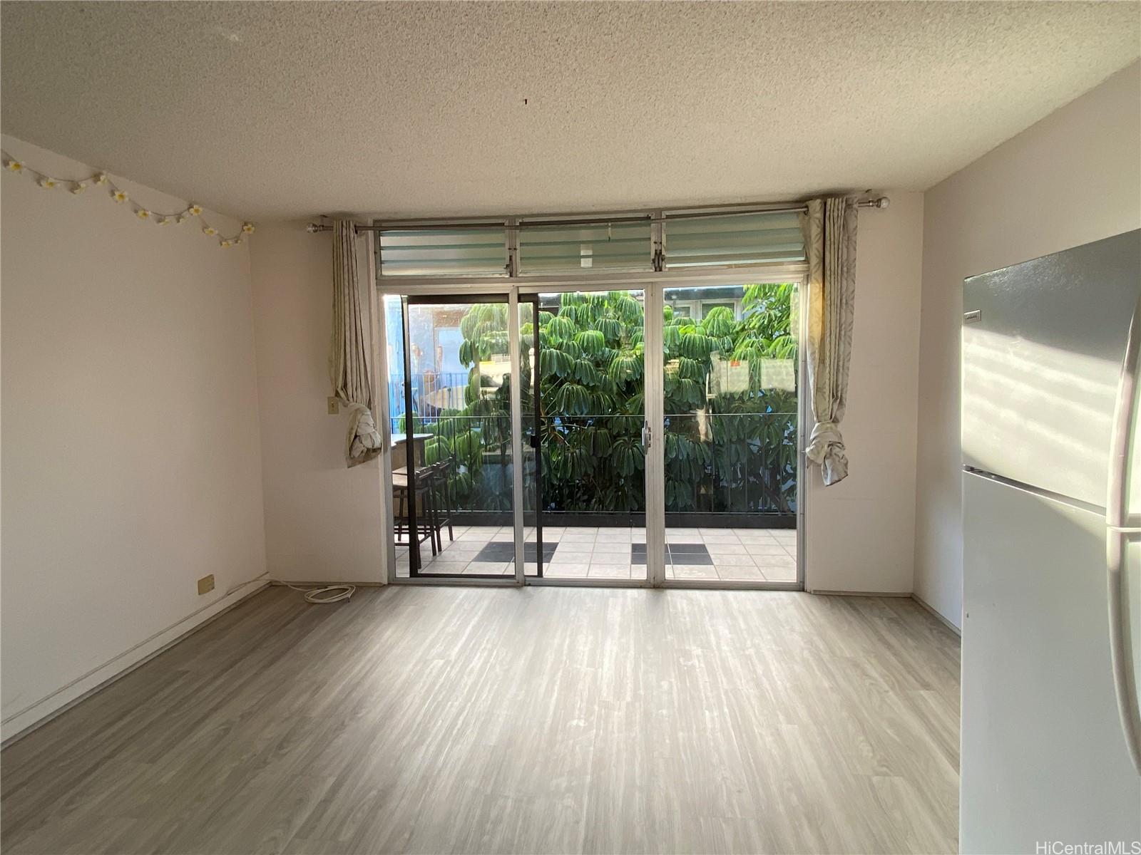 1914 University Ave Honolulu - Rental - photo 5 of 25