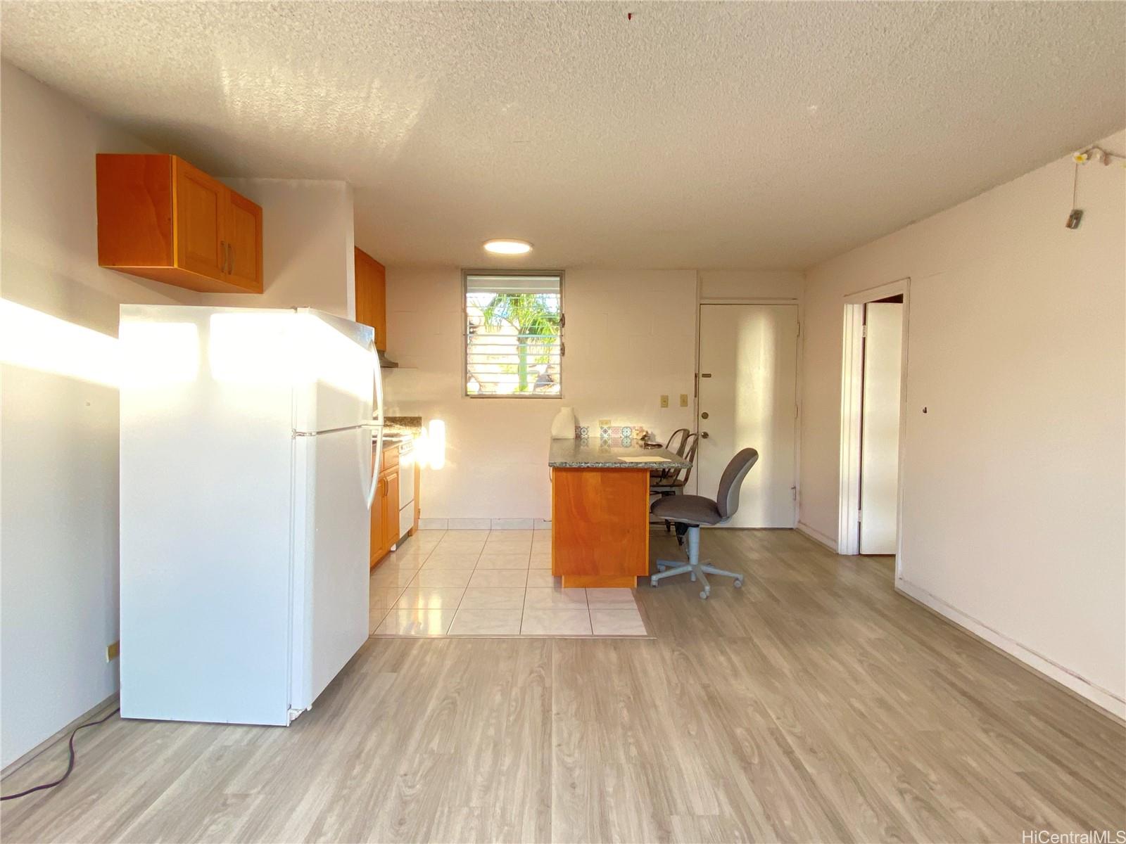 1914 University Ave Honolulu - Rental - photo 8 of 25