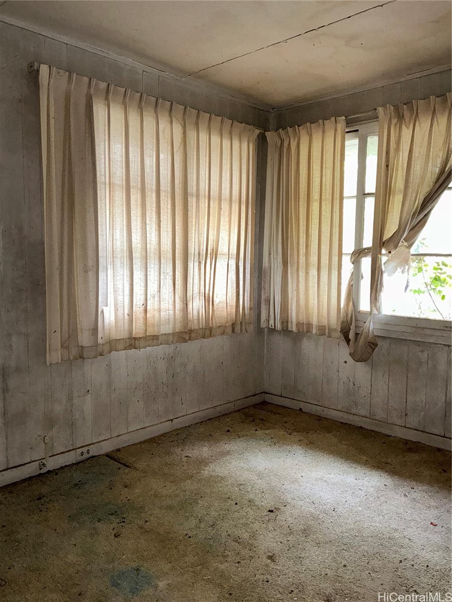 1915  California Ave Wahiawa Heights, Central home - photo 11 of 12