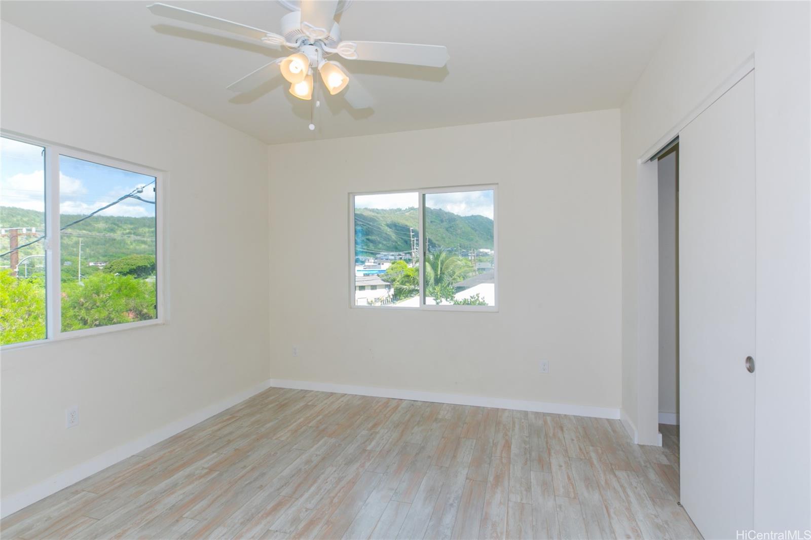 1915 Kalihi Street Honolulu - Rental - photo 9 of 22