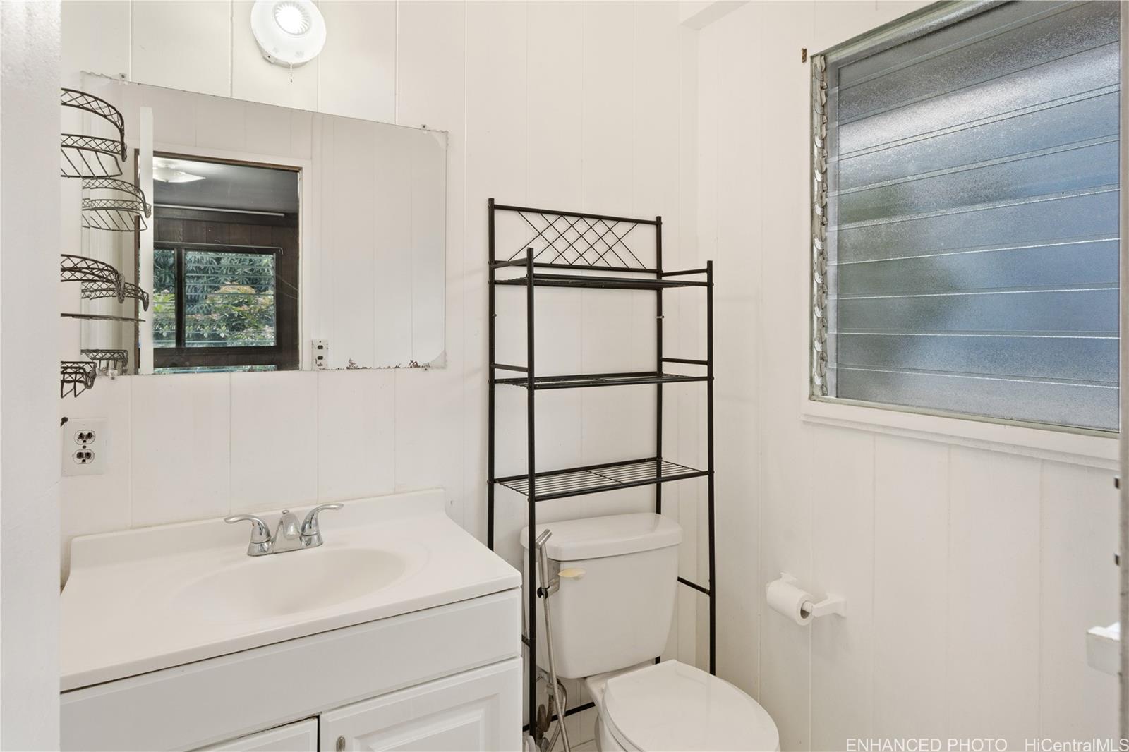 1916  Huina Street Nuuanu-lower, Honolulu home - photo 8 of 12