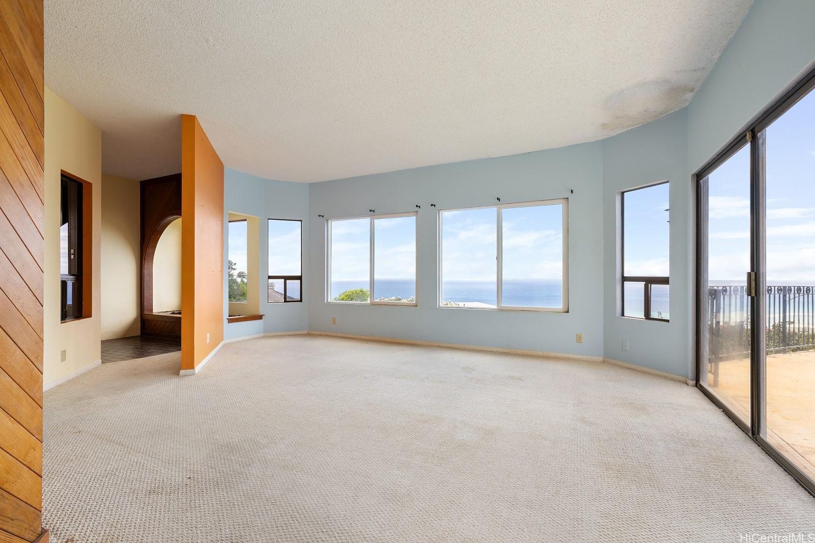 1918  Hawane Place Waialae Iki, Diamond Head home - photo 22 of 25