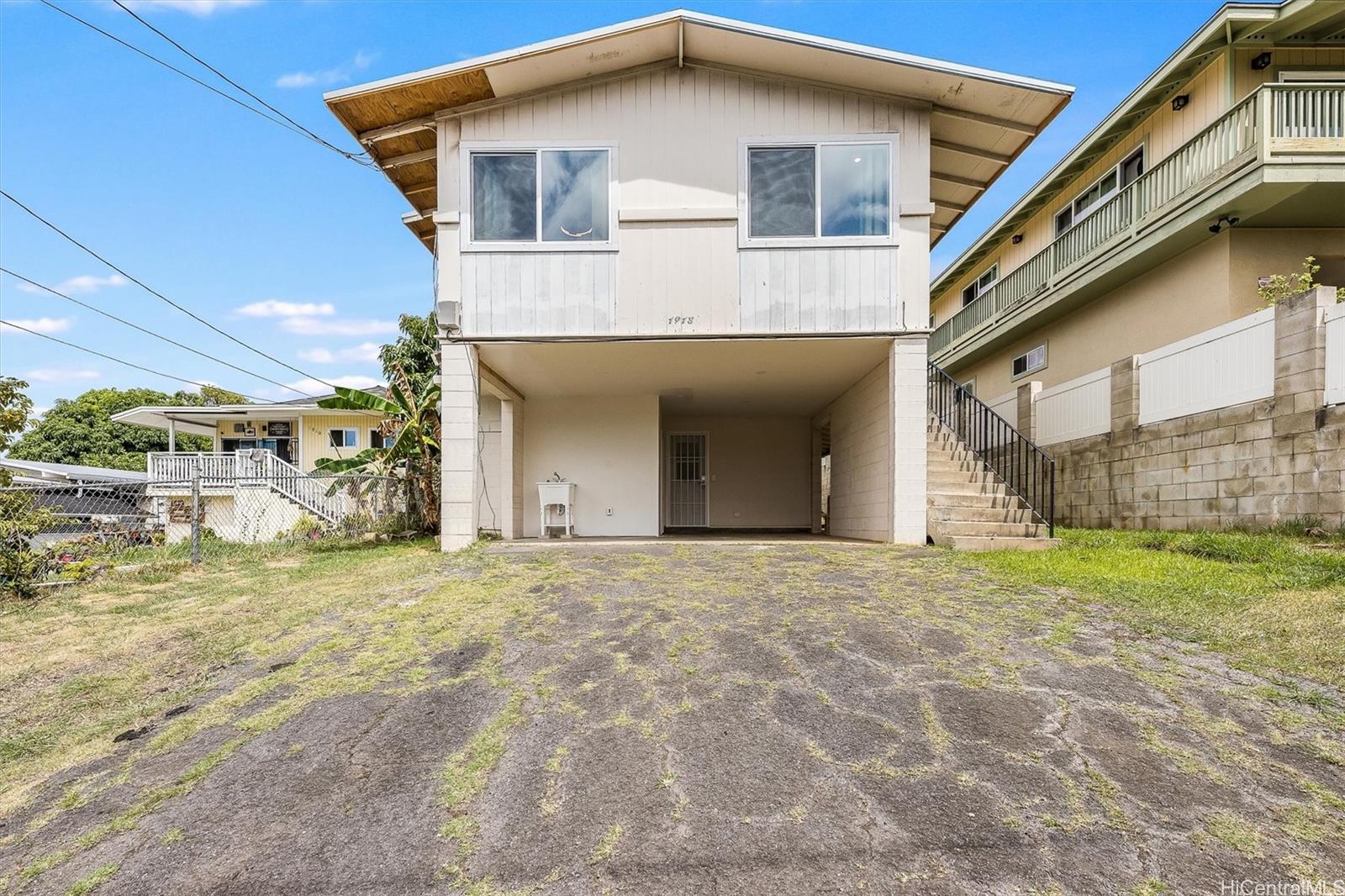 1918  Kealakai Street Kamehameha Heights, Honolulu home - photo 19 of 24