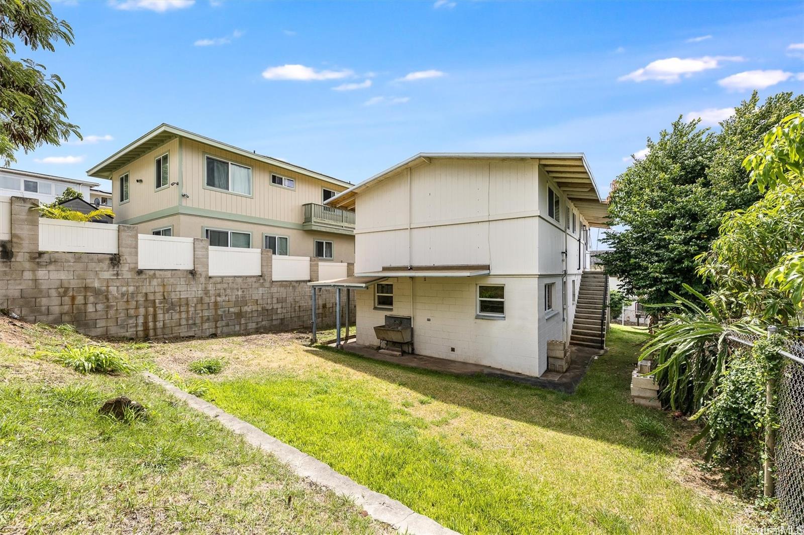 1918  Kealakai Street Kamehameha Heights, Honolulu home - photo 20 of 24