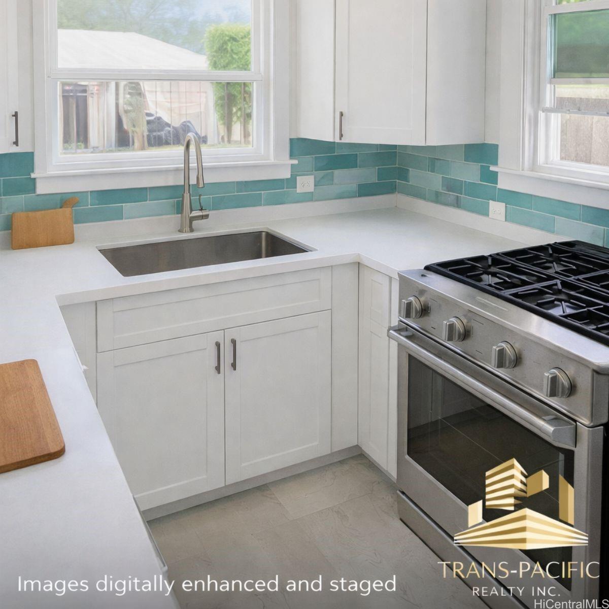 1919  Coyne Street Moiliili, Honolulu home - photo 4 of 5