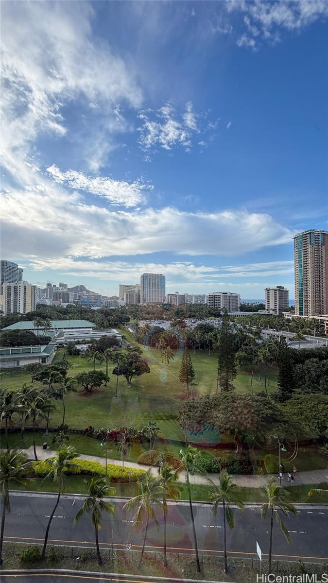 Inn On The Park condo # 1115, Honolulu, Hawaii - photo 6 of 12
