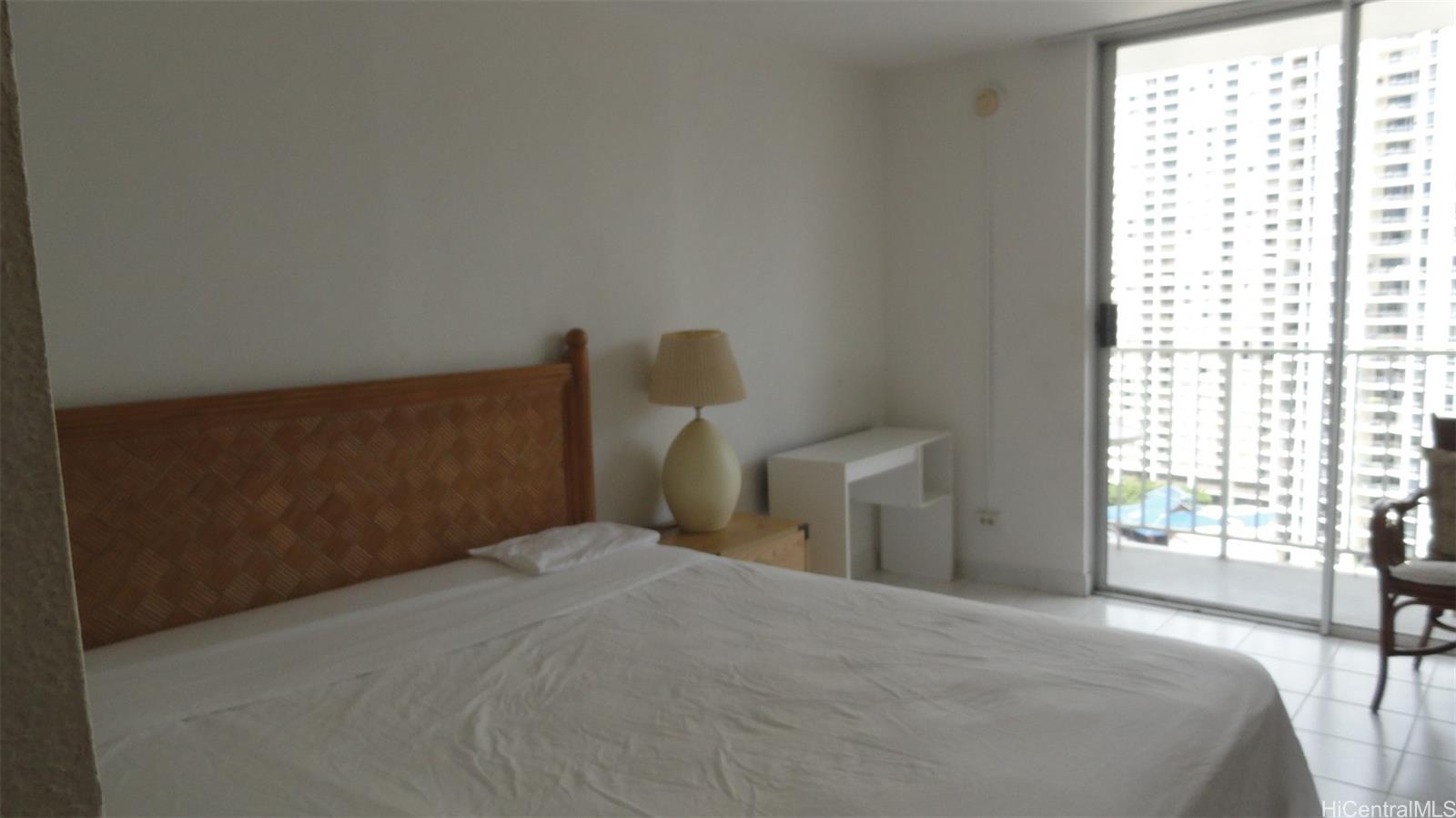 Inn on the Park condo # 1906, Honolulu, Hawaii - photo 10 of 19