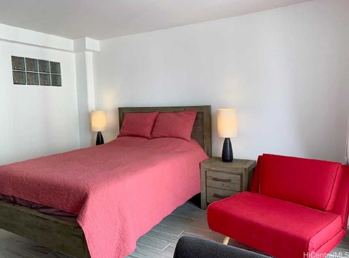 1920 Ala Moana Blvd Honolulu - Rental - photo 3 of 7
