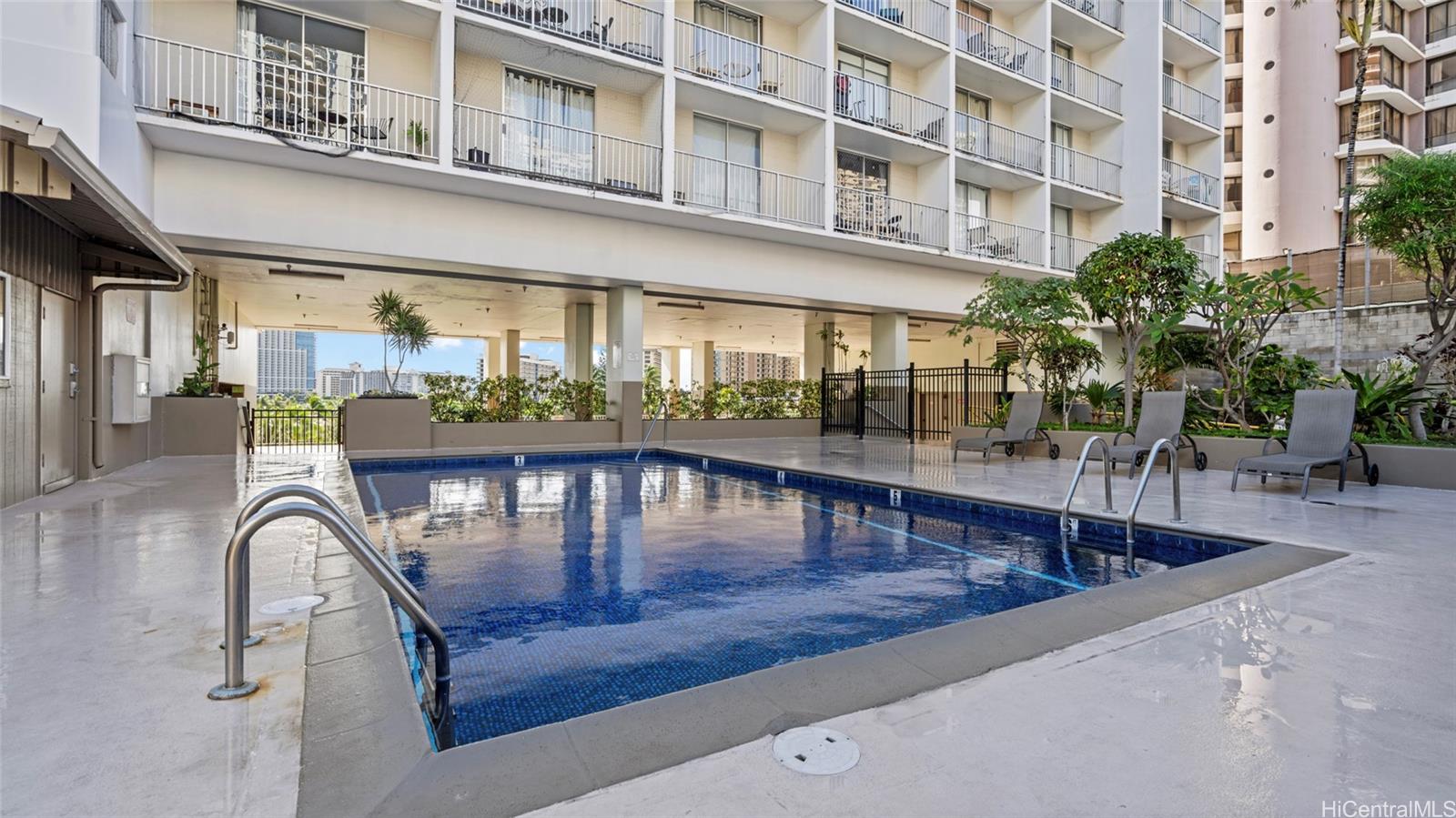 Inn on the Park condo # 602, Honolulu, Hawaii - photo 19 of 25