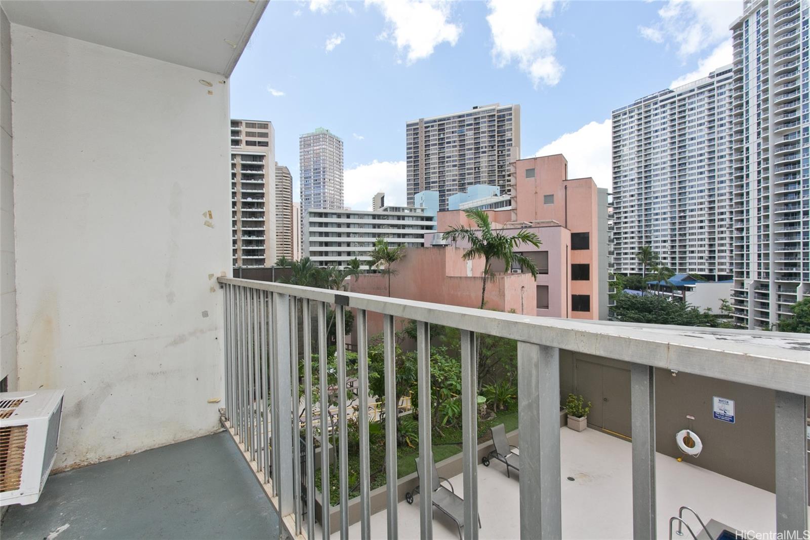 Inn On The Park condo # 604, Honolulu, Hawaii - photo 7 of 13