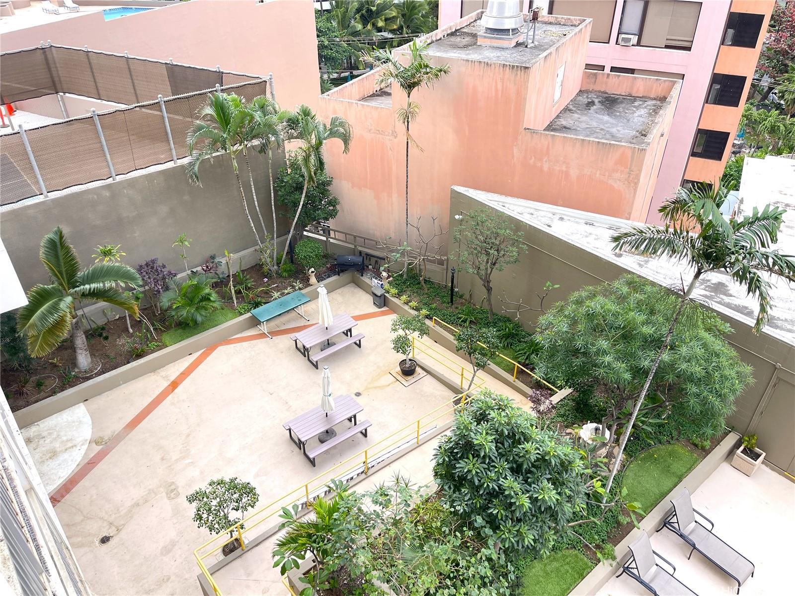 Inn On The Park condo # 806, Honolulu, Hawaii - photo 4 of 4