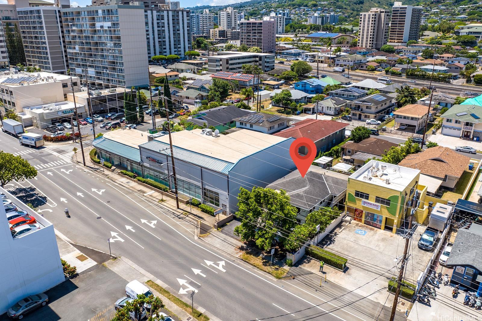 1924 Beretania Street Honolulu - Multi-family - photo 12 of 14