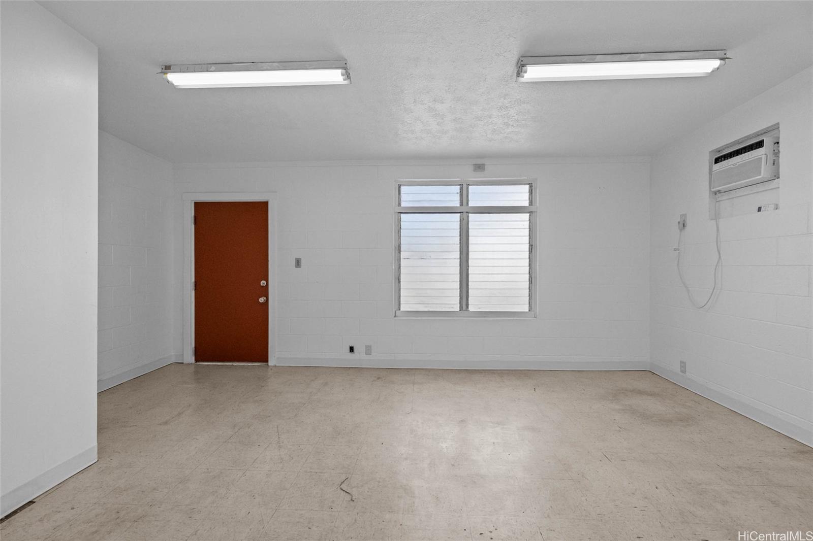 1924 Democrat St Honolulu Oahu commercial real estate photo11 of 16