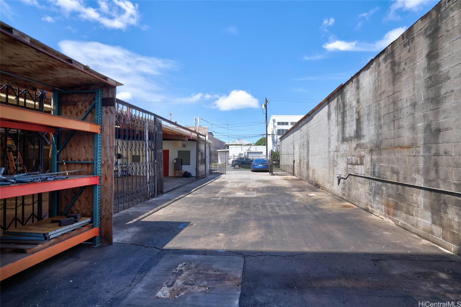 1924 Democrat St Honolulu Oahu commercial real estate photo5 of 16