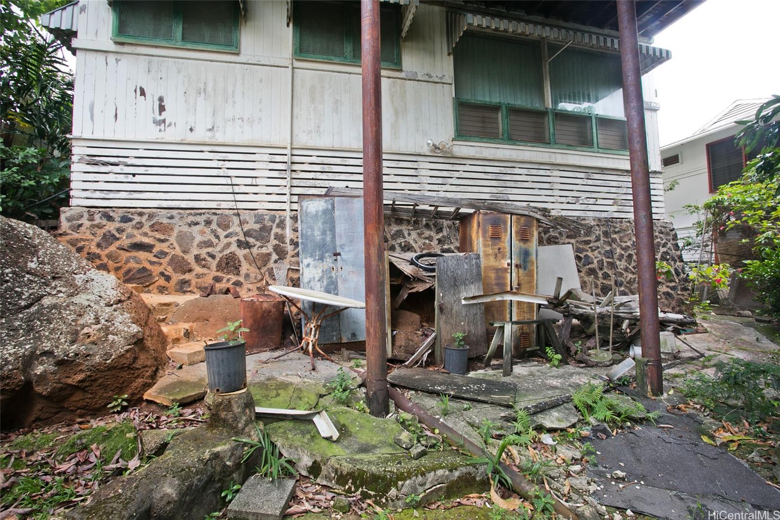 1924  Skyline Drive Kamehameha Heights, Honolulu home - photo 16 of 16