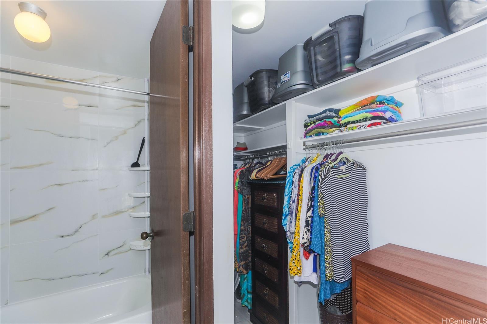 Pavilion at Waikiki condo # 1004, Honolulu, Hawaii - photo 23 of 25