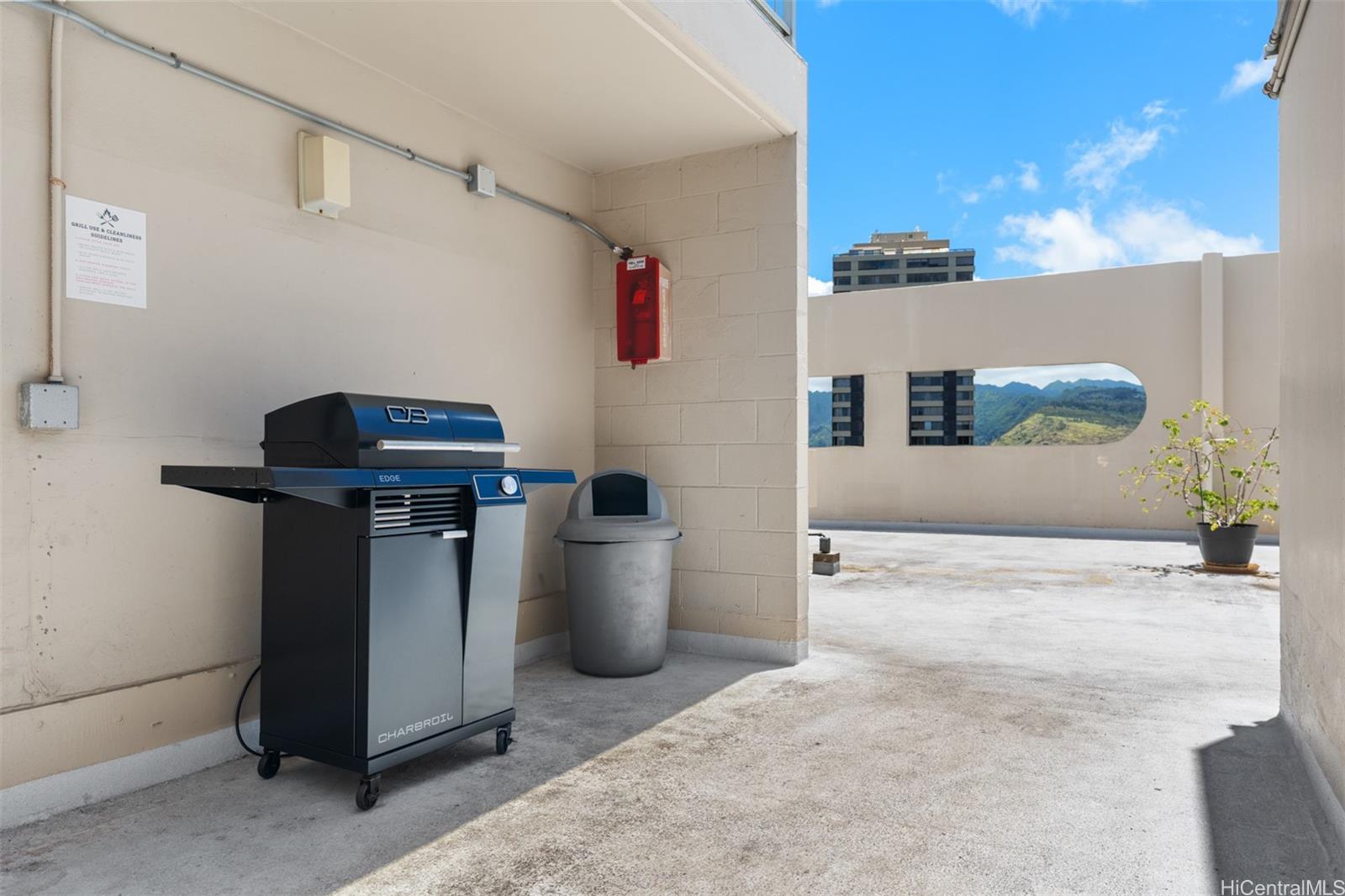 Pavilion at Waikiki condo # 1902, Honolulu, Hawaii - photo 19 of 22