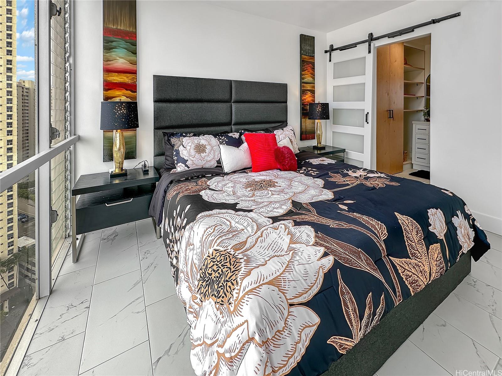 Pavilion At Waikiki condo # 2503, Honolulu, Hawaii - photo 11 of 25