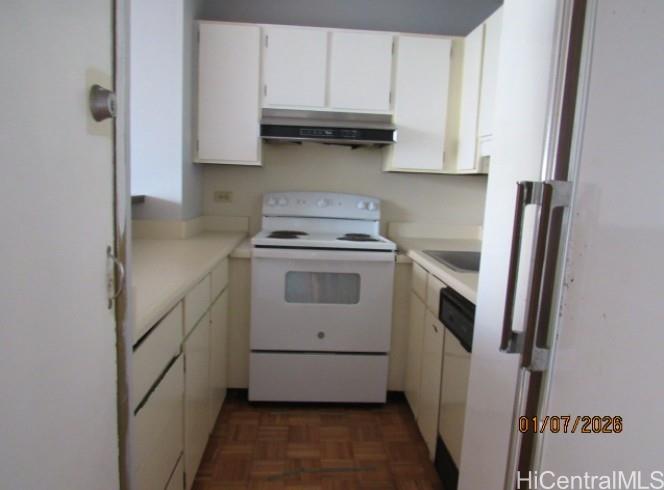 Pavilion At Waikiki condo # 707, Honolulu, Hawaii - photo 5 of 11