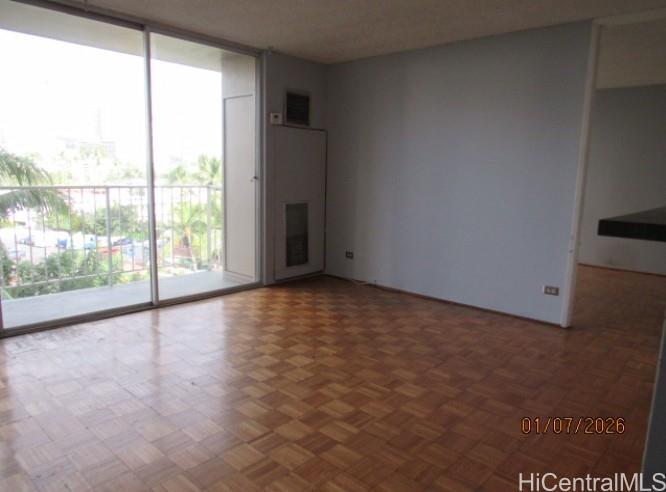 Pavilion At Waikiki condo # 707, Honolulu, Hawaii - photo 6 of 11