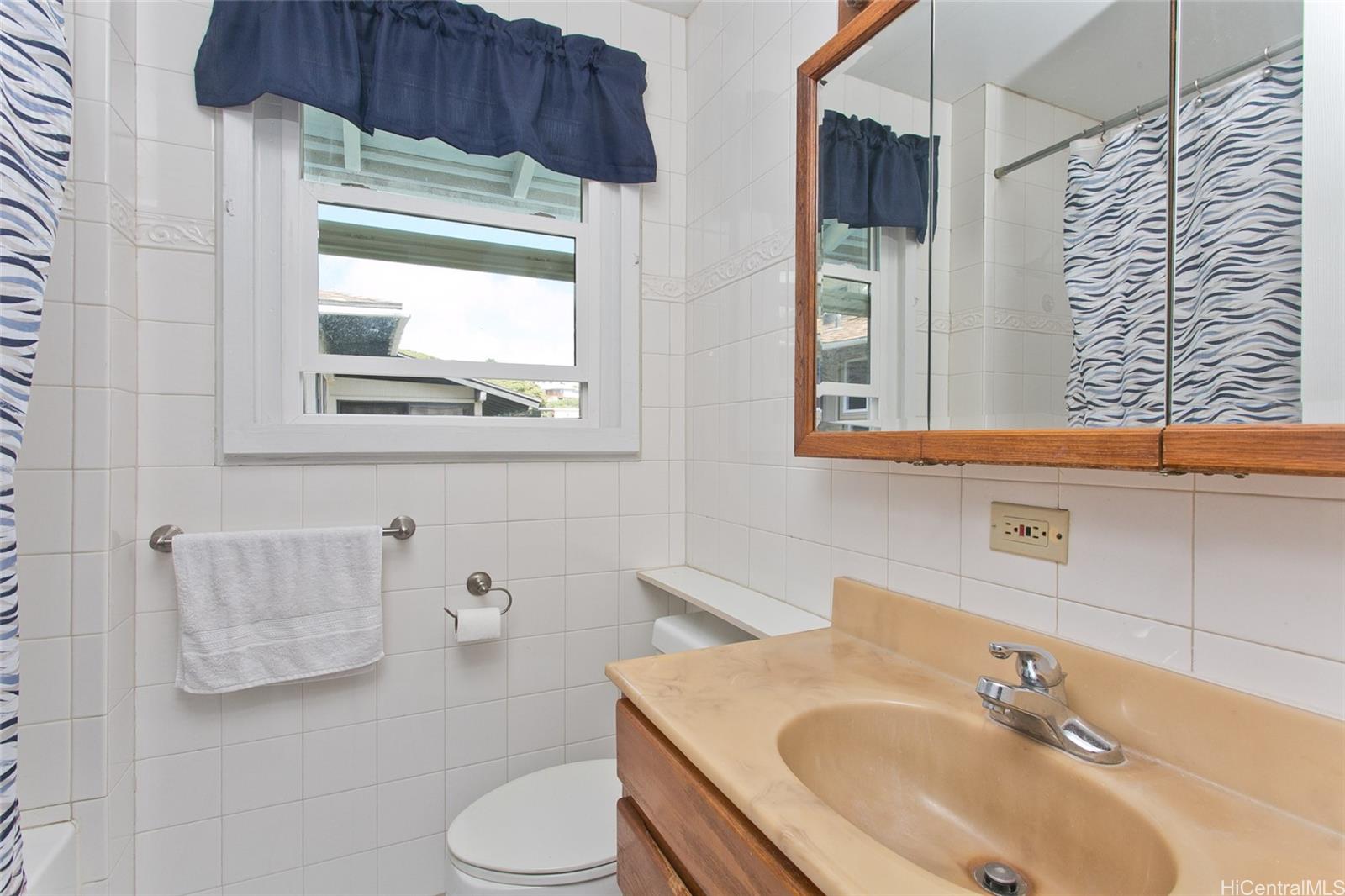 1925  St Louis Drive St. Louis, Diamond Head home - photo 12 of 23