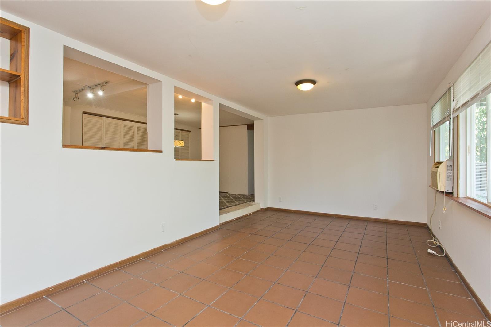 1925  St Louis Drive St. Louis, Diamond Head home - photo 17 of 23