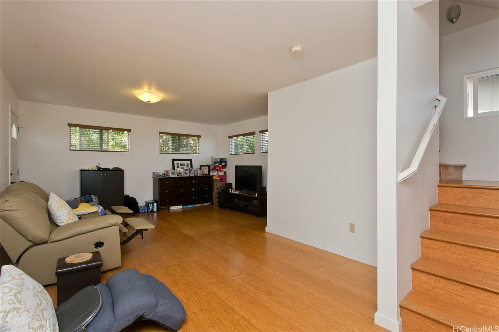 1925  St Louis Drive St. Louis, Diamond Head home - photo 3 of 23