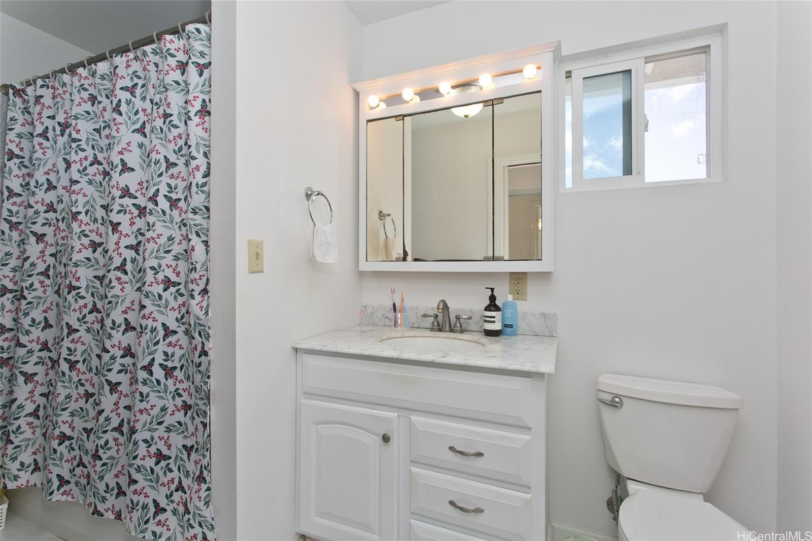 1925  St Louis Drive St. Louis, Diamond Head home - photo 6 of 23