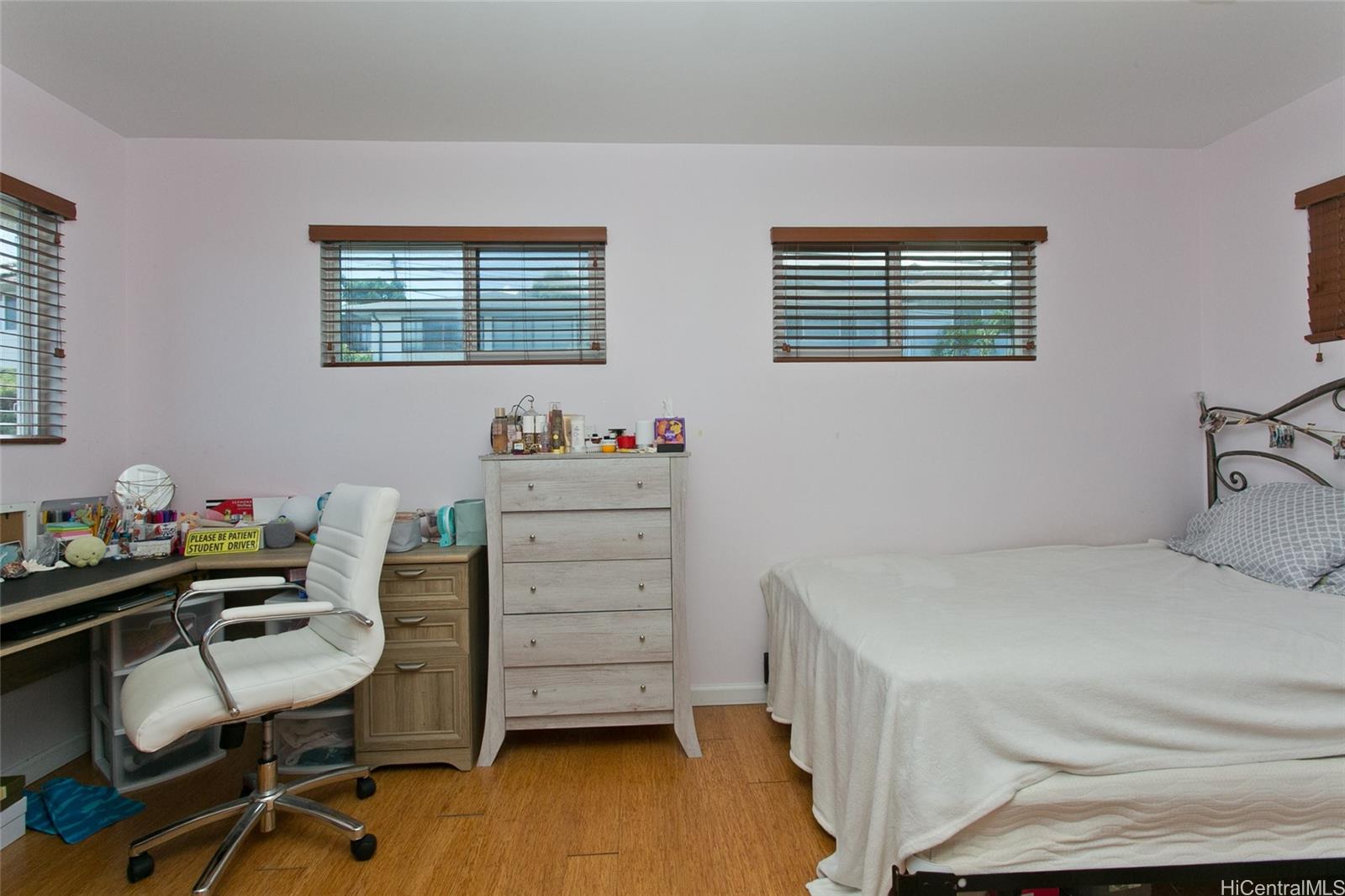 1925  St Louis Drive St. Louis, Diamond Head home - photo 8 of 23