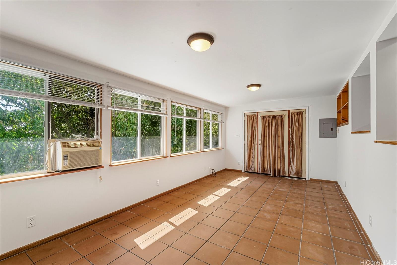 1925  St Louis Drive St. Louis, Diamond Head home - photo 21 of 25