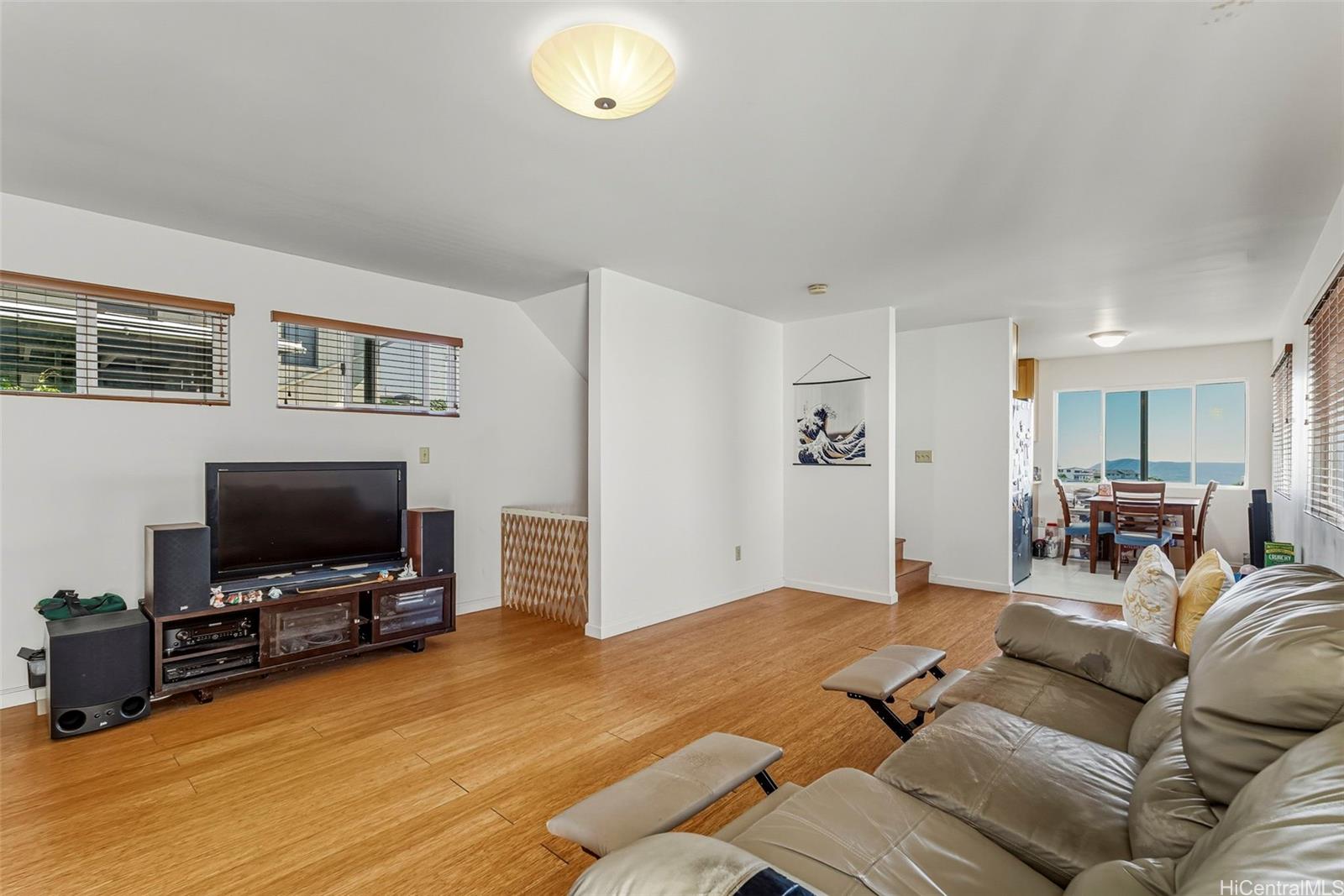 1925  St Louis Drive St. Louis, Diamond Head home - photo 7 of 25