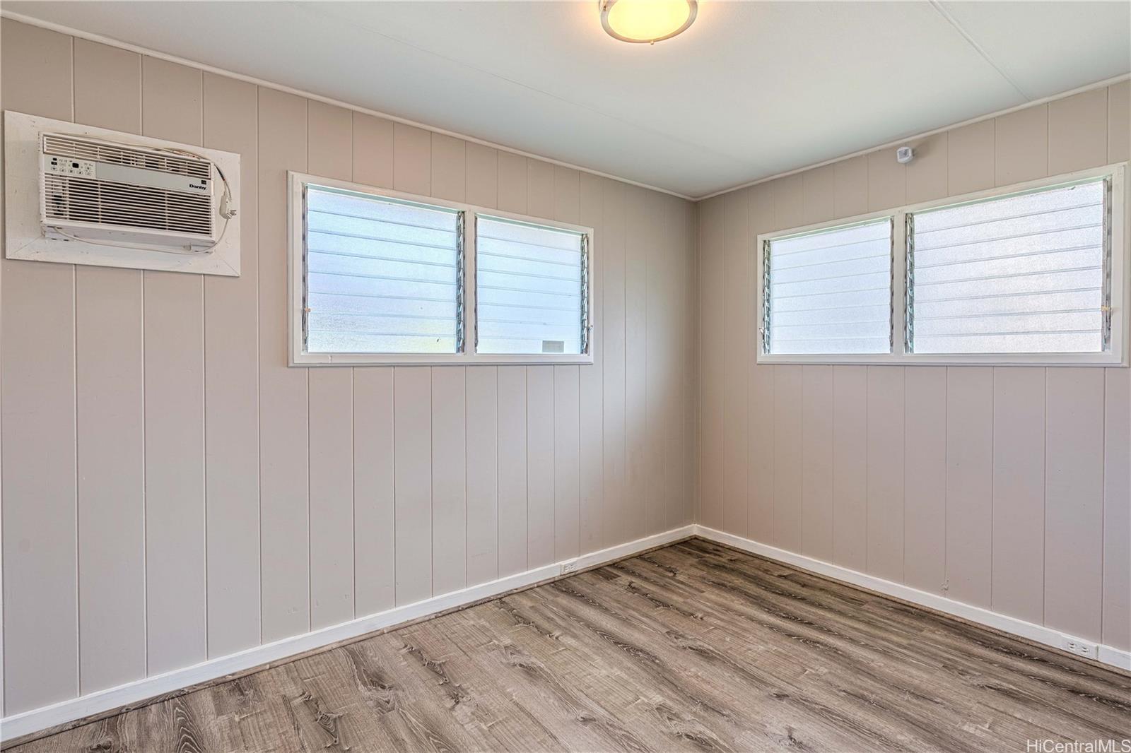 1926 Huina St Honolulu - Rental - photo 23 of 25