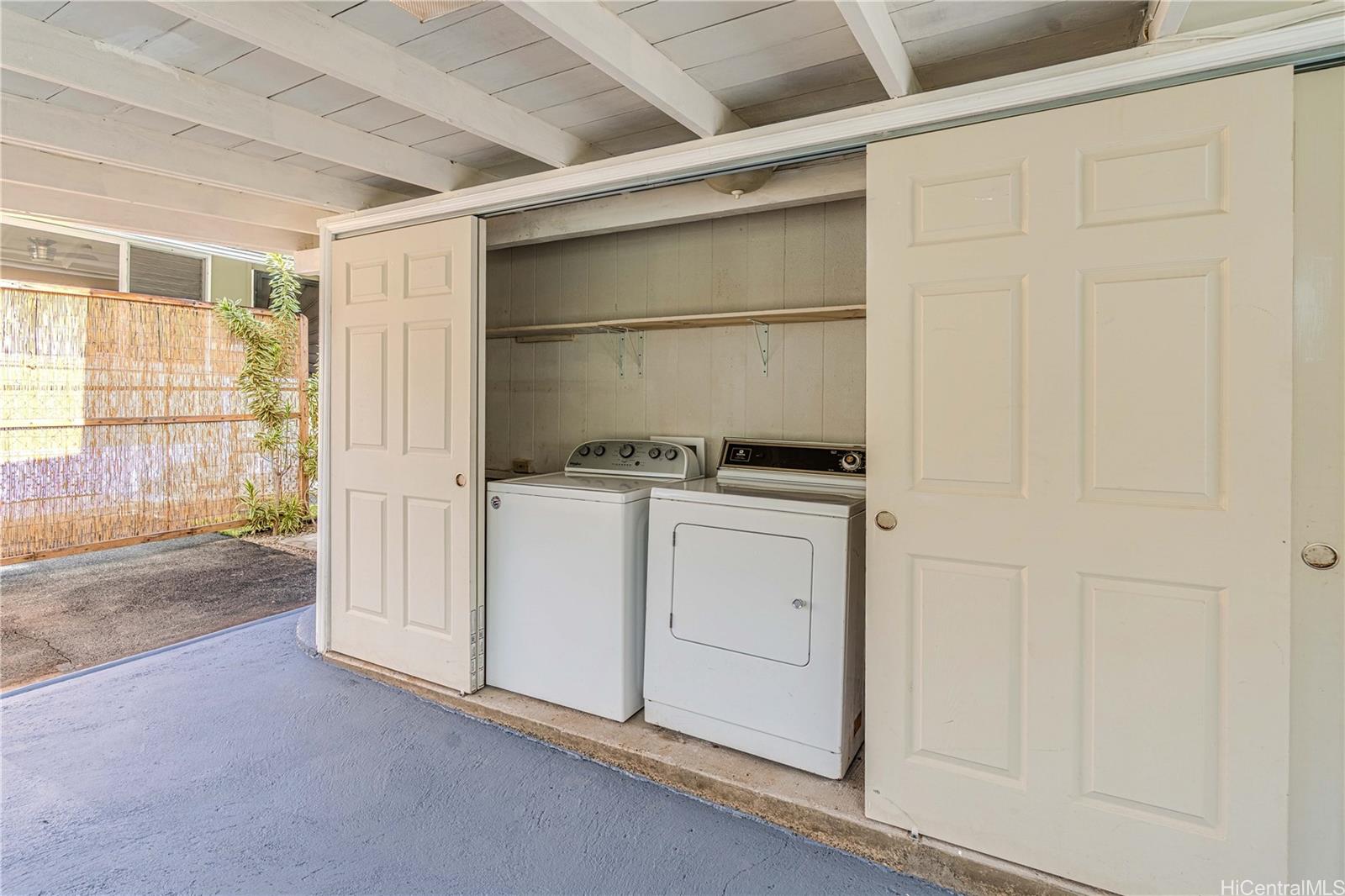 1926 Huina St Honolulu - Rental - photo 4 of 25