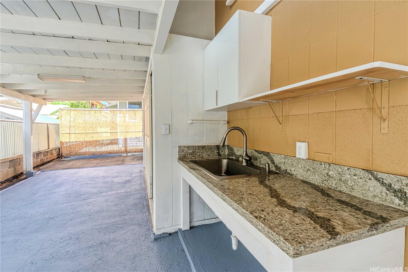 1926 Huina St Honolulu - Rental - photo 6 of 25