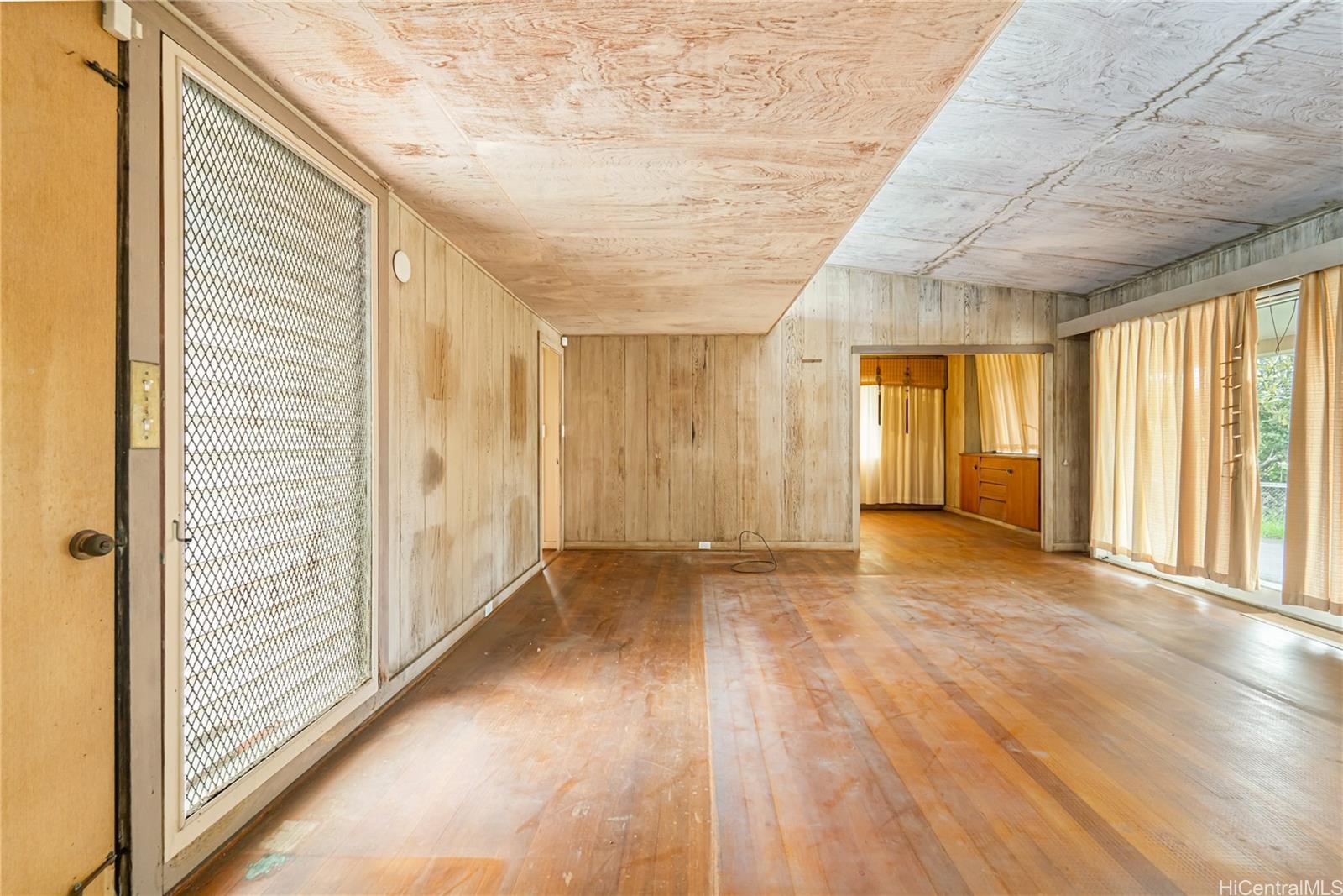 1926  Ualakaa St Ualakaa, Honolulu home - photo 12 of 20