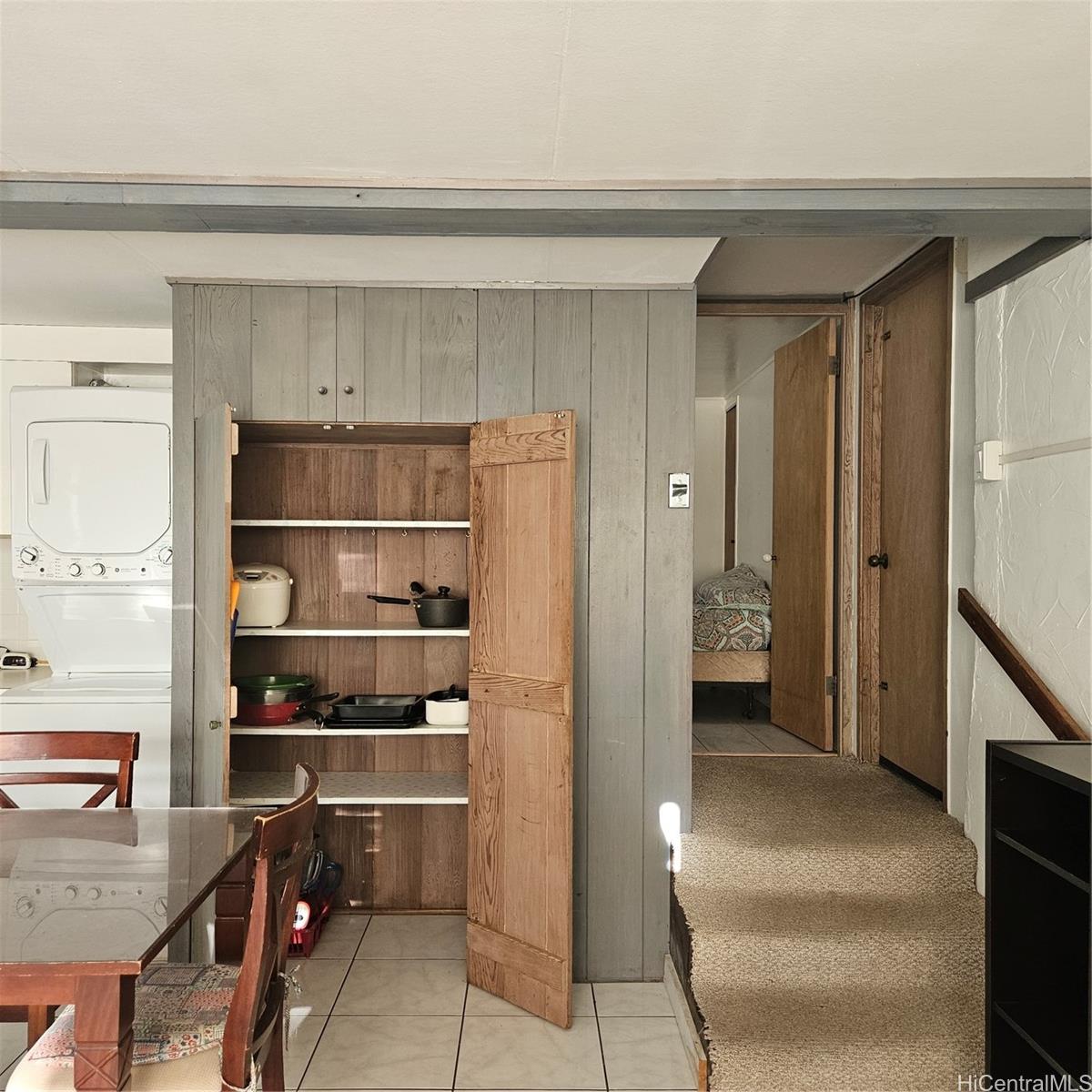 1927 Mott Smith Dr Honolulu - Rental - photo 3 of 11