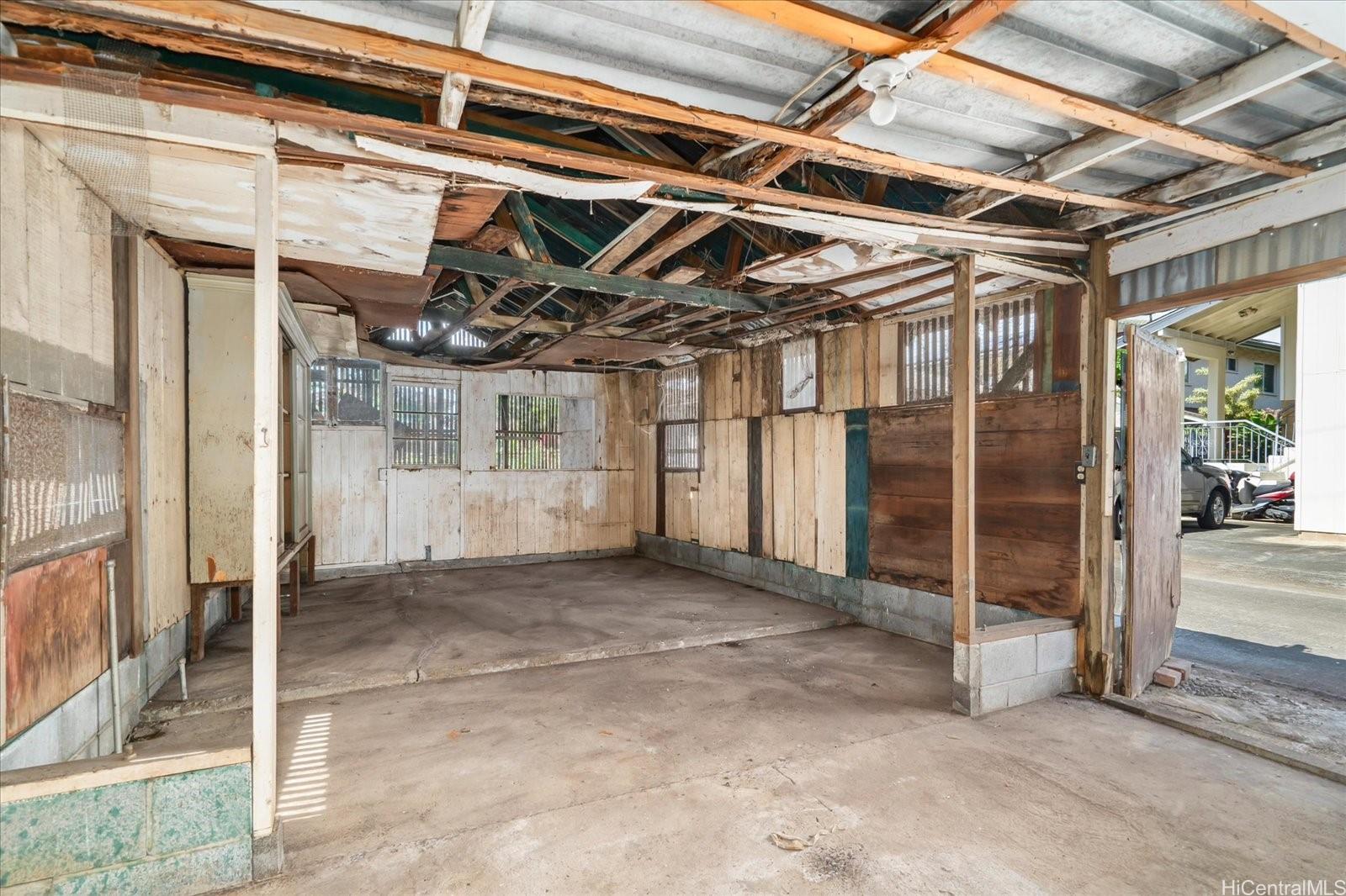 1929  Hanu Ln Kalihi-lower, Honolulu home - photo 17 of 20