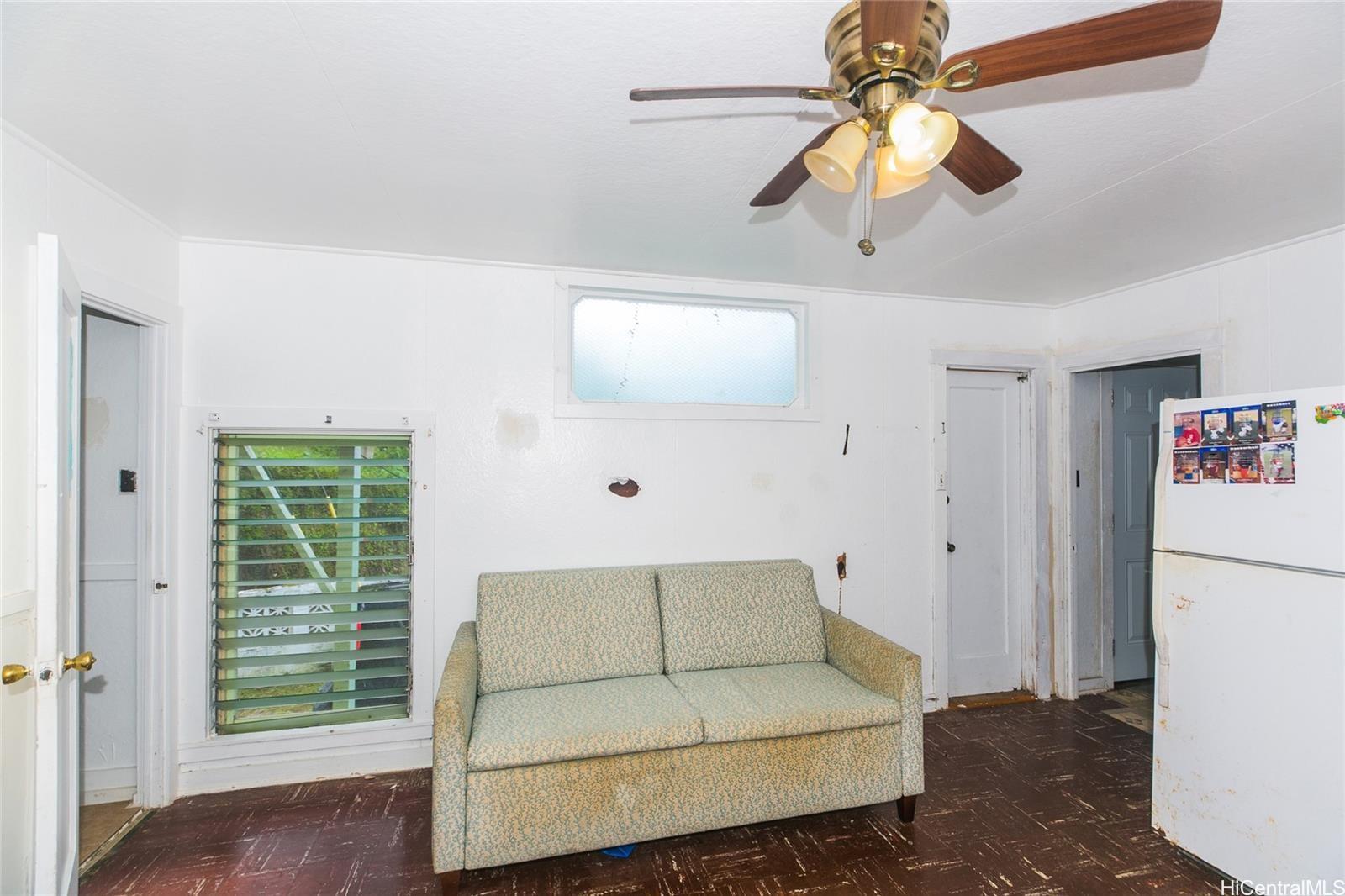 1929  Huea Pl Kalihi Valley, Honolulu home - photo 13 of 25