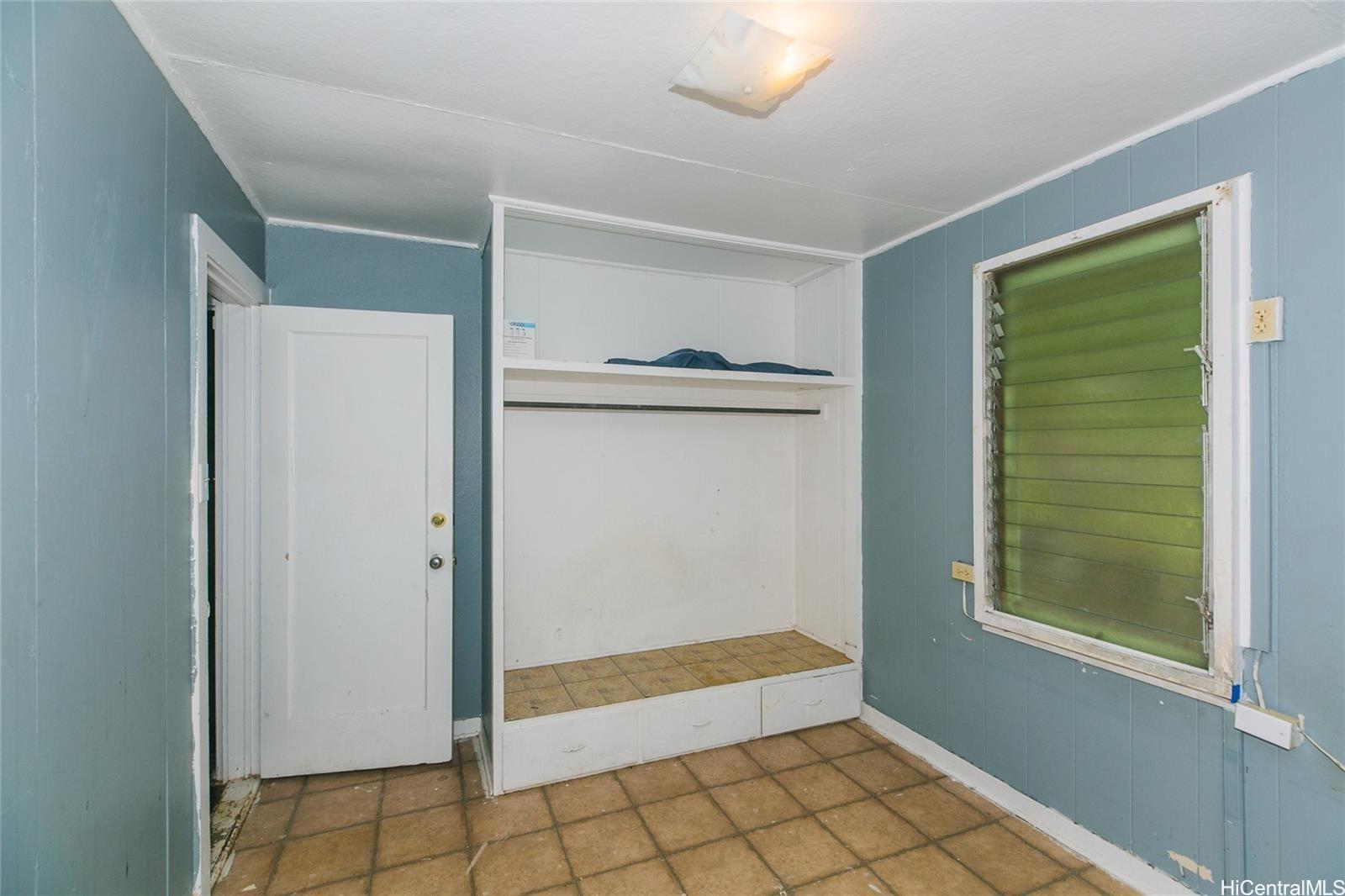 1929  Huea Pl Kalihi Valley, Honolulu home - photo 15 of 25